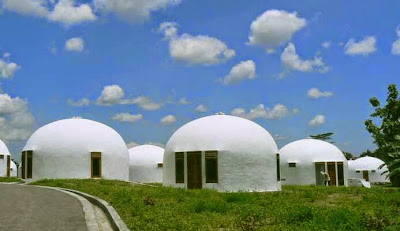 Rumah berbentuk kamera DSLR di Magelang rumah dome