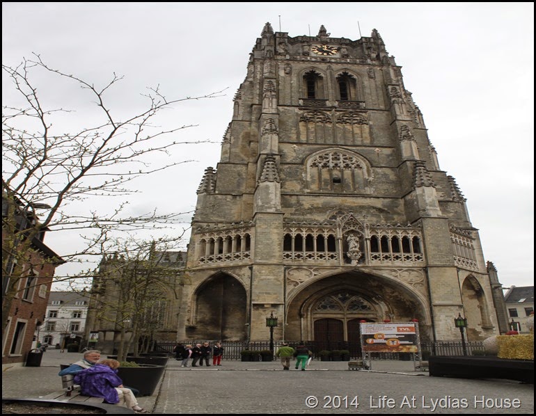 Basilica of Our Lady  Tongeren 2
