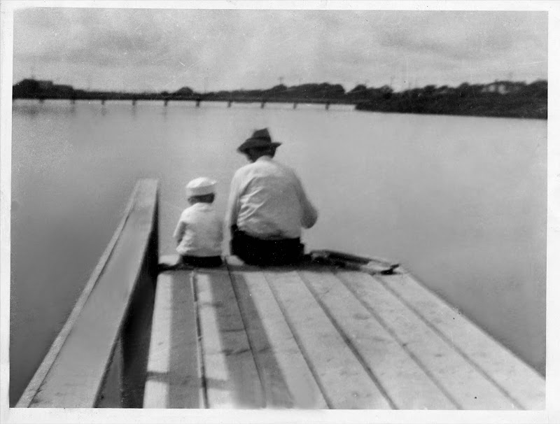 Photo of Edgar Cayce and T.J. Davis, at the fishing pier on Holly Lake, Virginia Beach, August 31, 1940.jpg