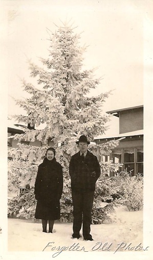 Jan 1939 Evelyn and Len Grotness