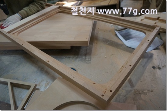 77gDSC07776-20130228-105747