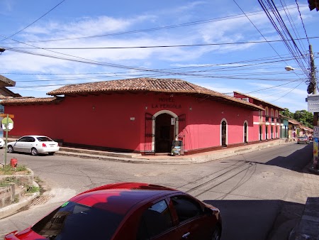 01. Hotel La Pergola Granada.JPG