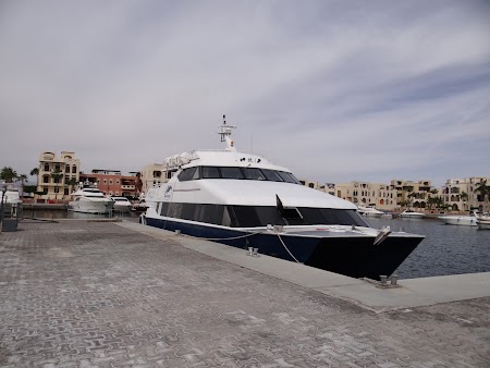 09. Yaht la Tala Bay, Aqaba.JPG