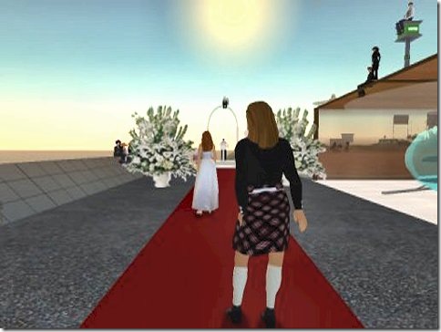 2003-11-22 Walking to the altar 01 - fc size