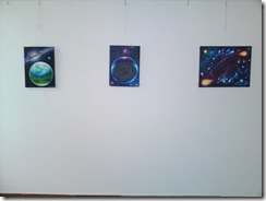 Picturi cosmice la expozitie in Herastrau galeria AAP