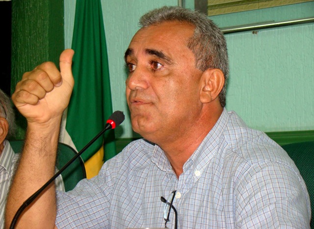 [MACEDO%2520OK%255B3%255D.jpg]