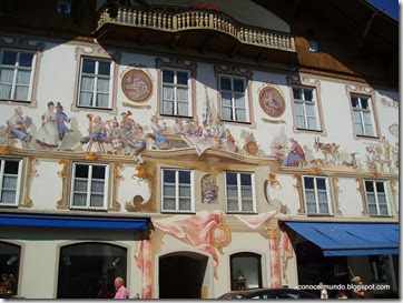 Oberammergau. Fachadas y Balcones pintados - P9060299