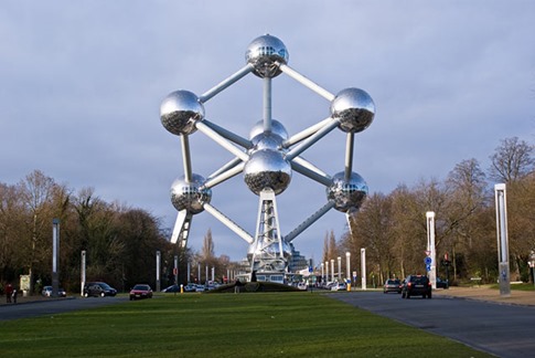 56. Atomium (Bruselas, Bélgica)