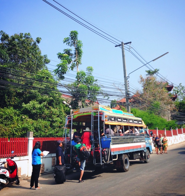 tuktuk.jpg tuktuk