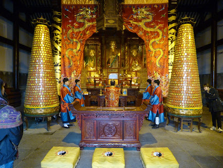 15. Templul Maoshan - ceremonie taoista.JPG