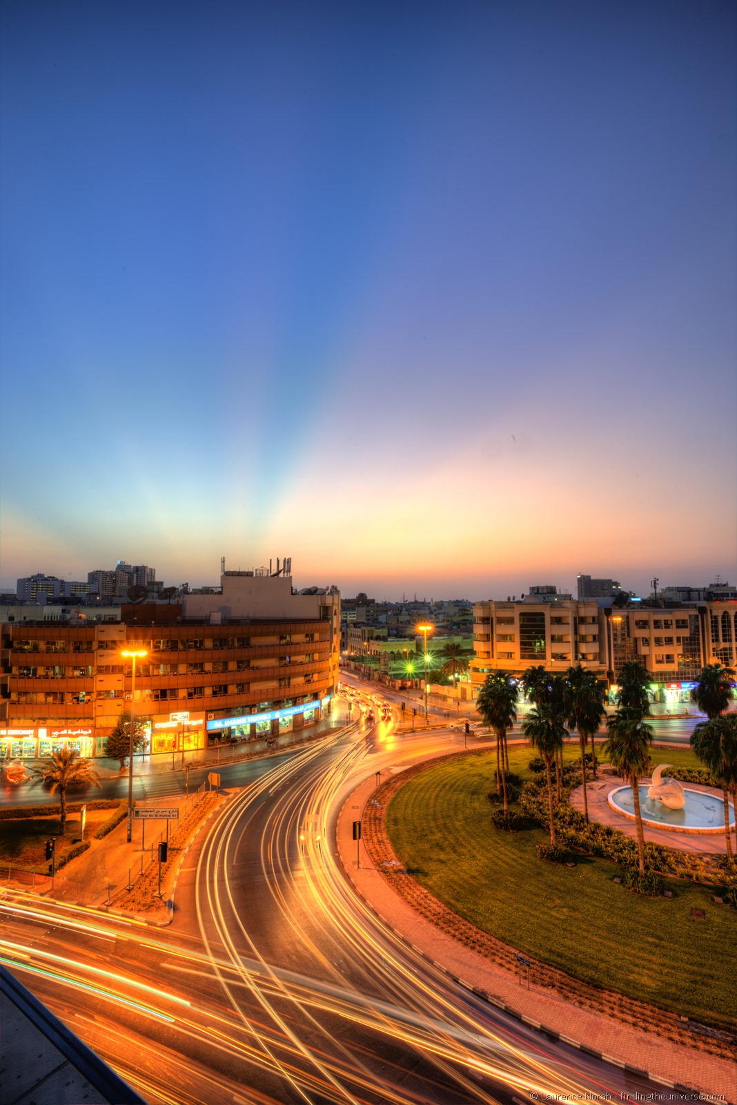 [sunset-dubai-roundabout5.jpg]