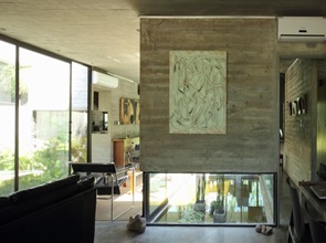 moderna casa de hormigón en interior ba bak arquitectos