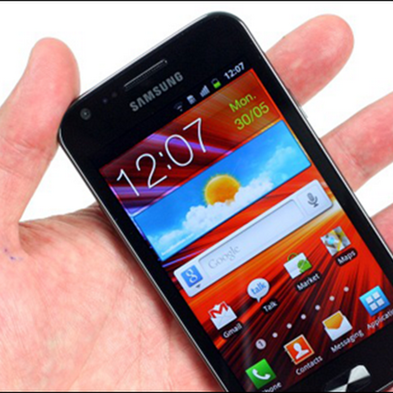 Новый Android-смартфон Samsung Galaxy Z