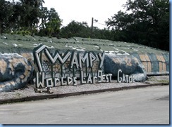 7994 Swampy World's Largest Gator, Jungle Adventures, Christmas, Florida