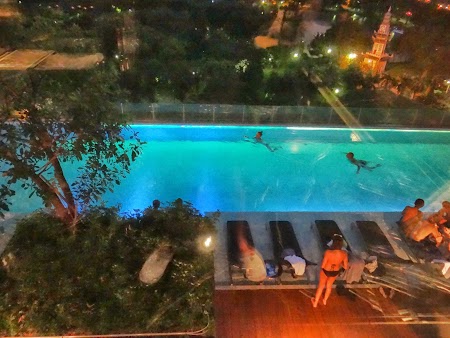 Spa Thailanda: Piscina So Sofitel Bangkok