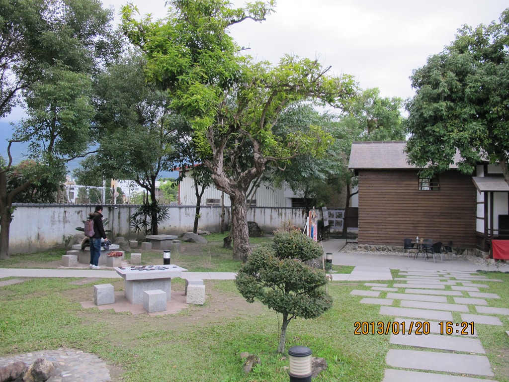 [1020120%2520%25C2%25B1%25C3%25AE-164%255B5%255D.jpg]