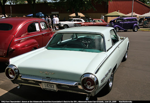 1962 thunderbird