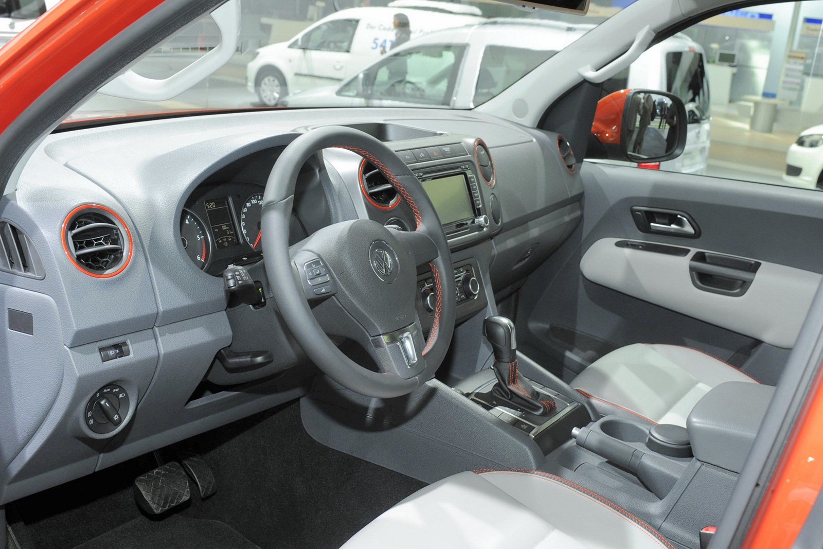 [2013-Volkswagen-Amarok-Canyon-Edition-18%255B2%255D.jpg]