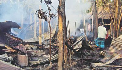 charred remains of a hindu house burnt by Jamaat-Shibir men in Noakhali