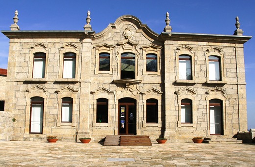 Portugal -Alpedrinha - palacio do picadeiro -Glória Ishizaka