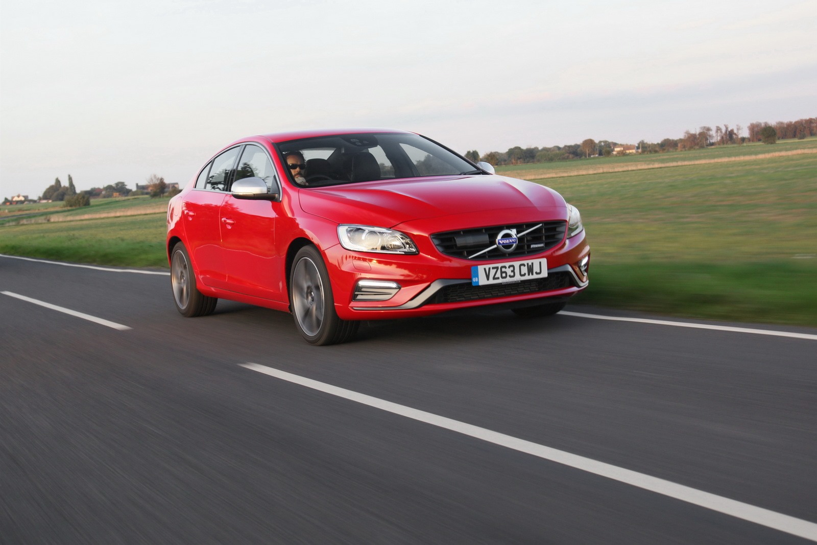 [Volvo-New-Engines-4%255B2%255D.jpg]