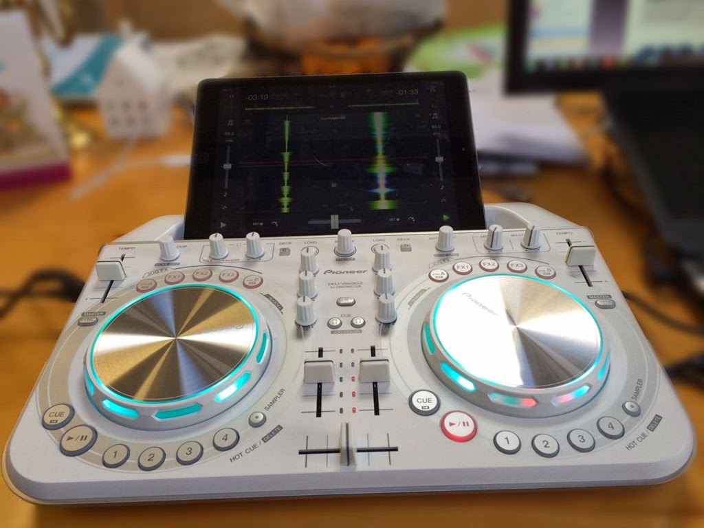 [DDJ-WeGo2%2520Pioneer%2520DJay%25202%2520App%255B5%255D.jpg]