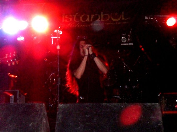 [30498_1459399887843_1318776343_1240843_3603158_n%255B2%255D.jpg]