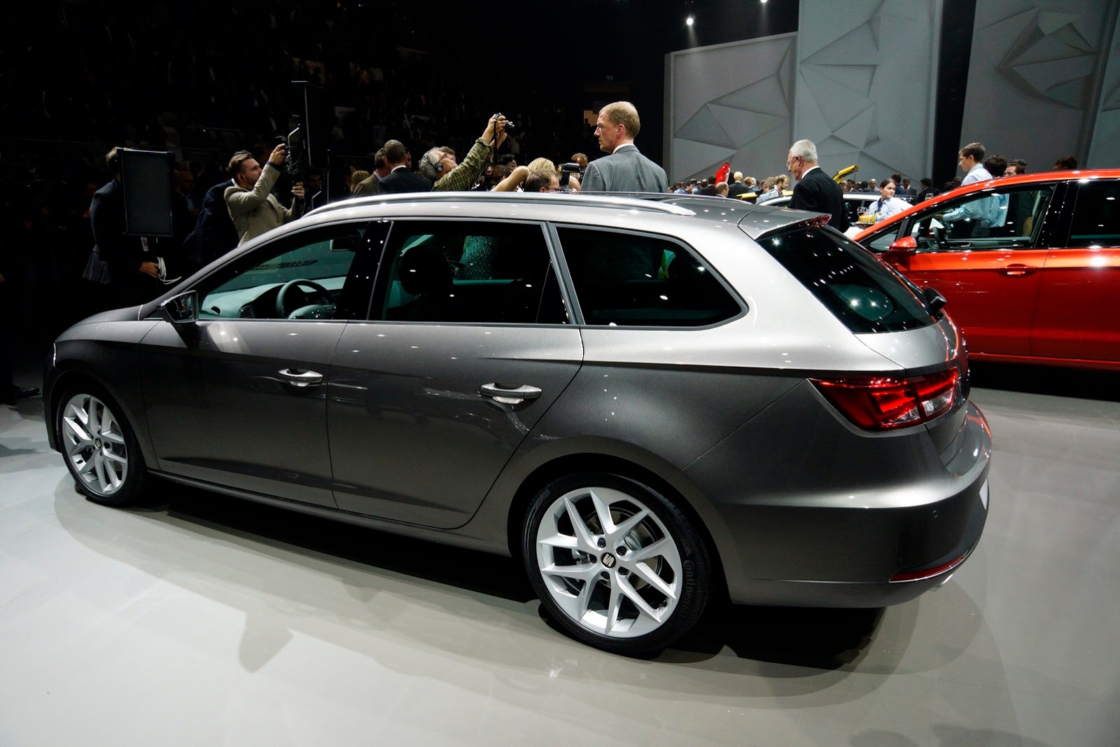 [VW-Group-Night-Event-49%255B2%255D.jpg]