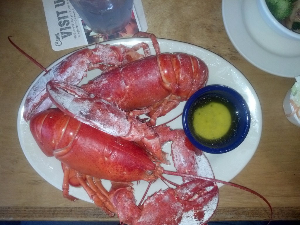 [2013-08-27%2520two%2520for%2520one%2520lobster%255B3%255D.jpg]