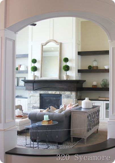 family room arch