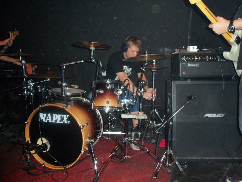 [1570_491924677540970_237045342_n%255B2%255D.jpg]