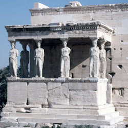 44.- Erecteion. Pórtico de las Cariátides