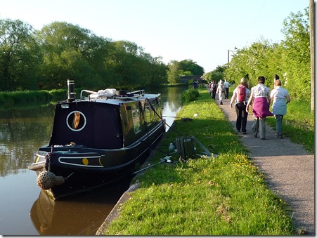 South Cheshire Ramblers walk alongside the Shropshire Union Canal on the Nantwich Riverside Loop