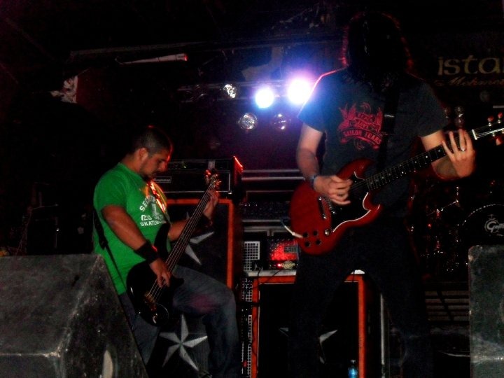 [30498_1459383127424_1318776343_1240783_5234243_n%255B2%255D.jpg]