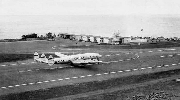 [Super-Constellation.94.jpg]