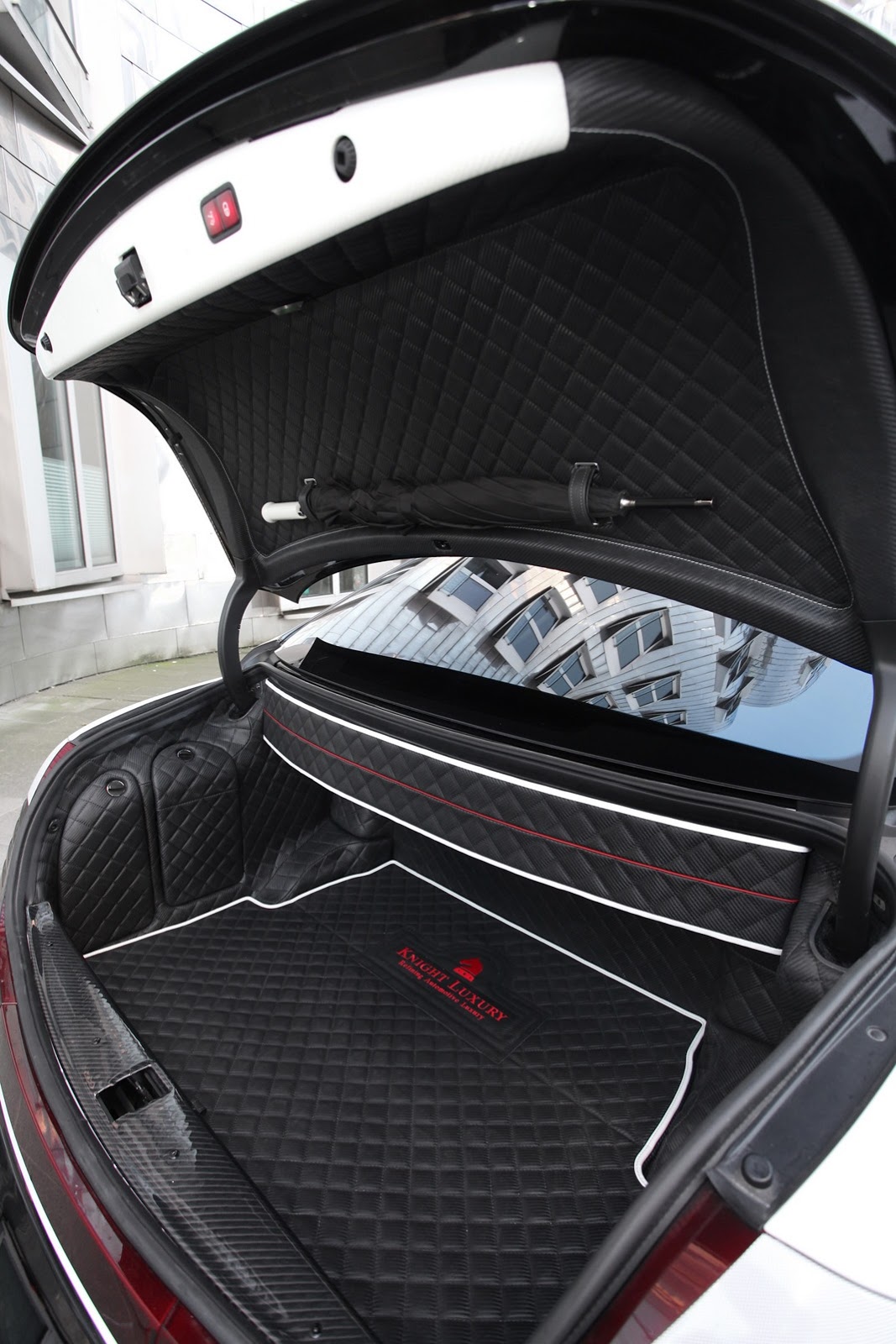 [Maybach-Knight-Luxury-21%255B3%255D.jpg]