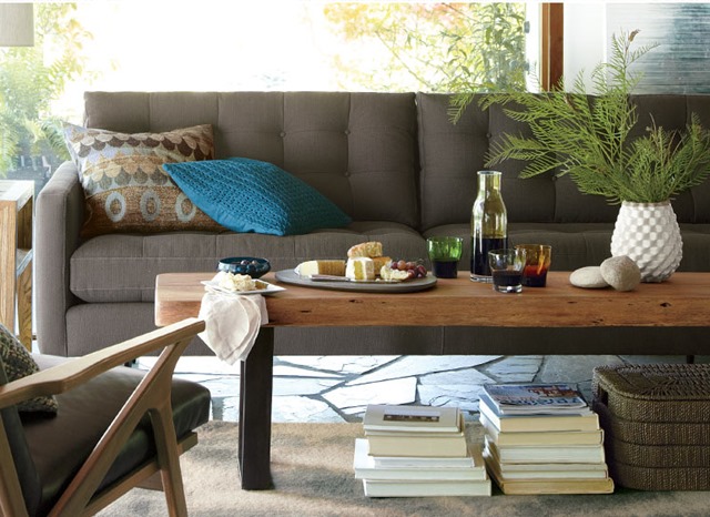 [sofa3.jpg]