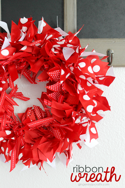 [Ribbon-Wreath-with-Offray.com-at-Gin.png]