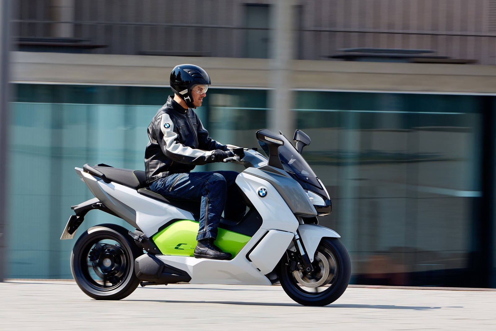 [BMW-Electric-Scooter-6%255B4%255D.jpg]
