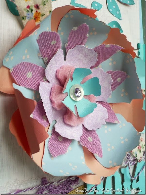 cafe creativo - Anna Drai - sizzix big shot - Mini album - Jumbo Tattered Florals (2)