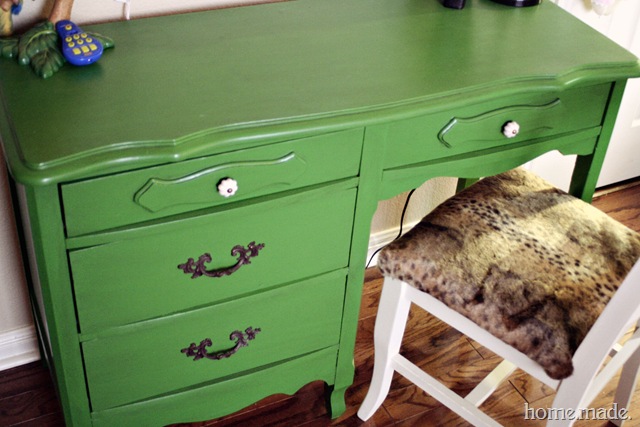 Green Desk Makeover home.made