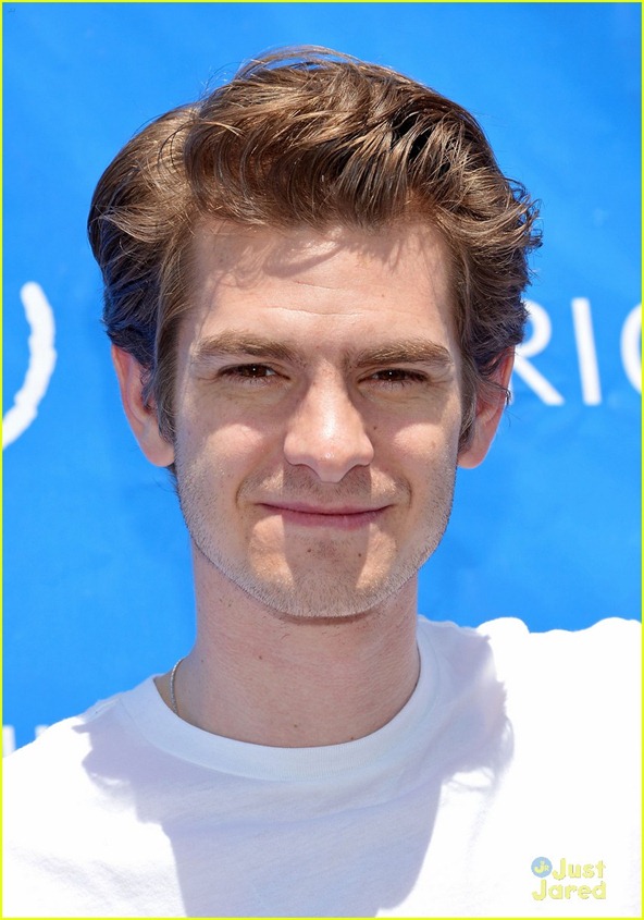 [andrew-garfield-spider-delivery-12%255B3%255D.jpg]