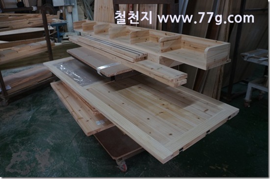 77gDSC08023-20130306-115228