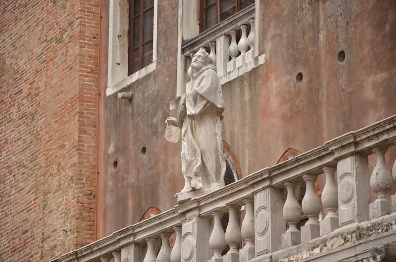 Chiostro_trinita_23.jpg Chiostro trinita 23