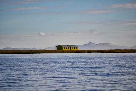  Lacul Titicaca