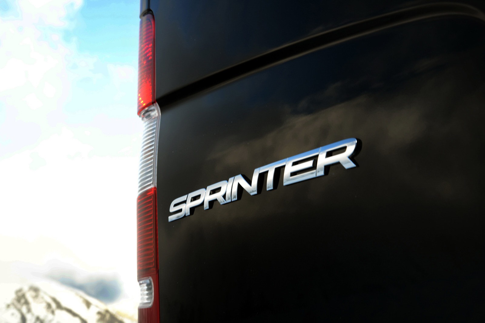 [Mercedes-Benz-Sprinter-4x4-34%255B2%255D.jpg]