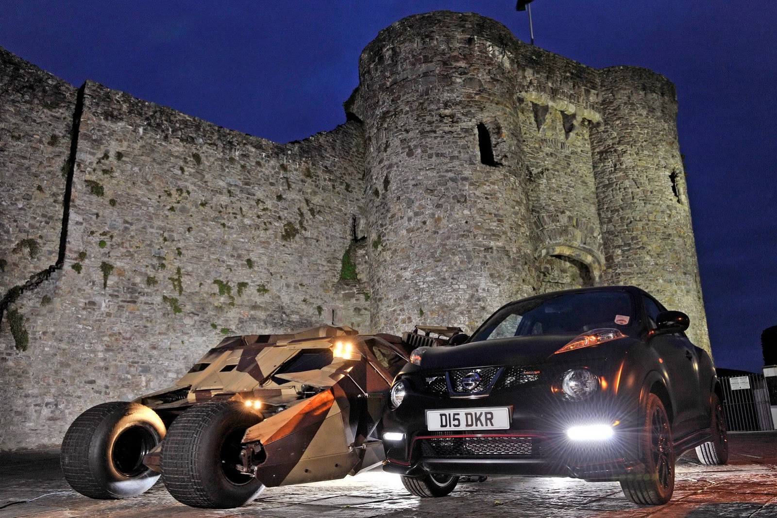 [Nissan_Batman27%255B2%255D.jpg]
