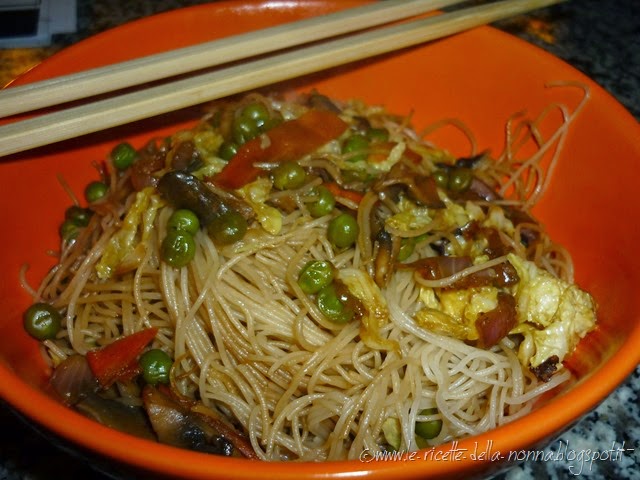 [Spaghetti-cinesi-vegan-con-verdure-e%255B26%255D.jpg]
