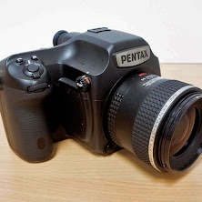 pentax_645_z_07.jpg