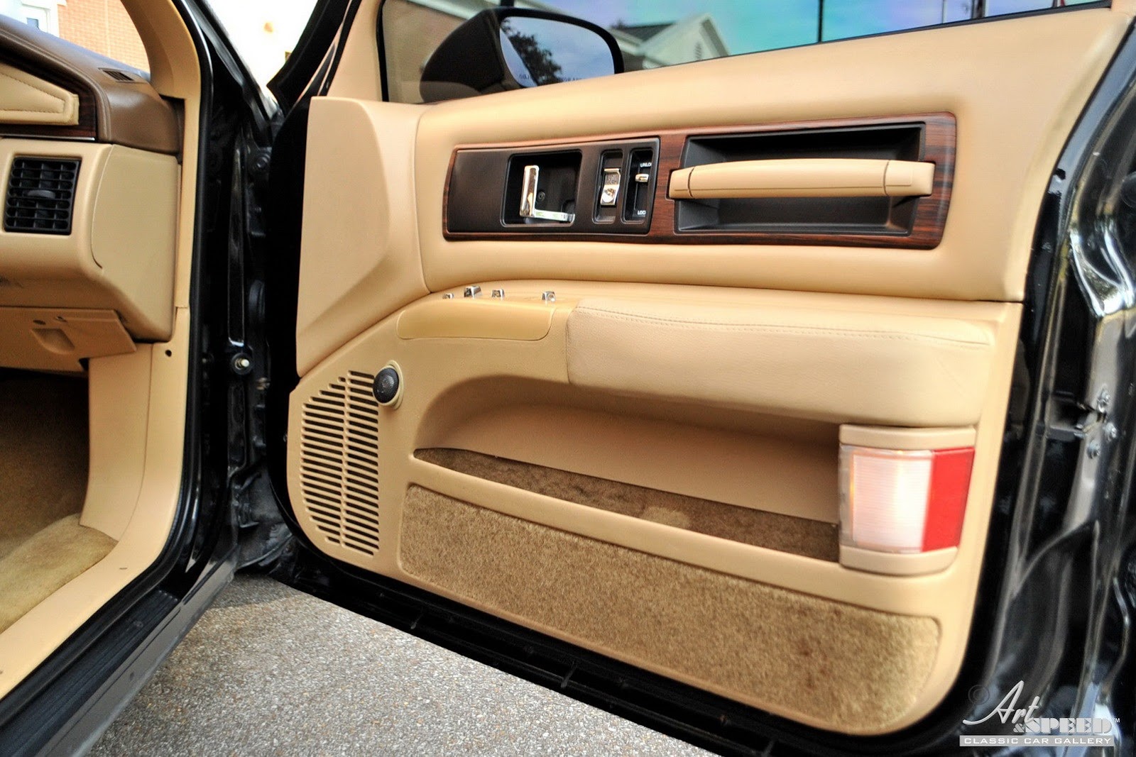 [Oldsomobile-Custom%2520Cruiser-Wagon-12%255B5%255D.jpg]